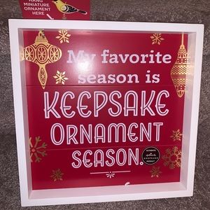 New Hallmark 2020 My Favorite Season Is Keepsake Ornament Season Display Frame